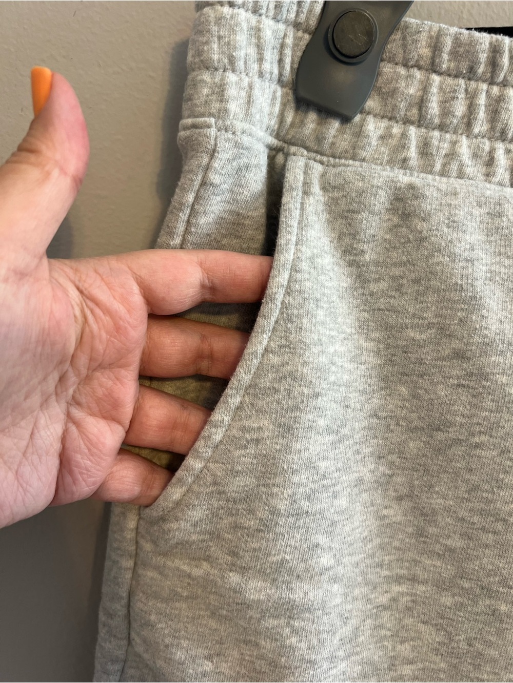 American Eagle Outfitters - Lot of 2 Sweat Shorts - Olive & Grey | Women’s XXL - Picture 5 of 9